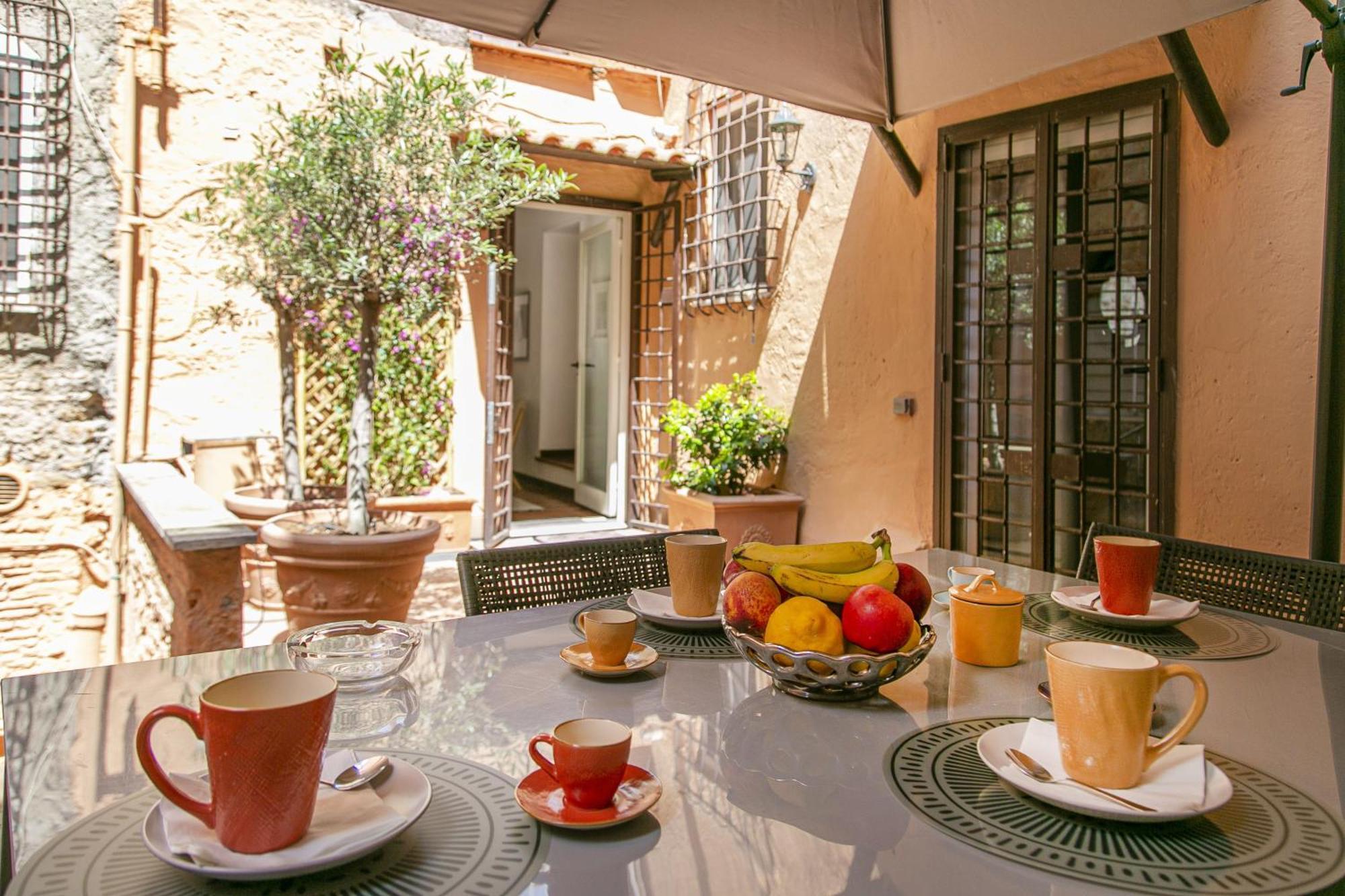 Terrazza A San Pietro Apartment *